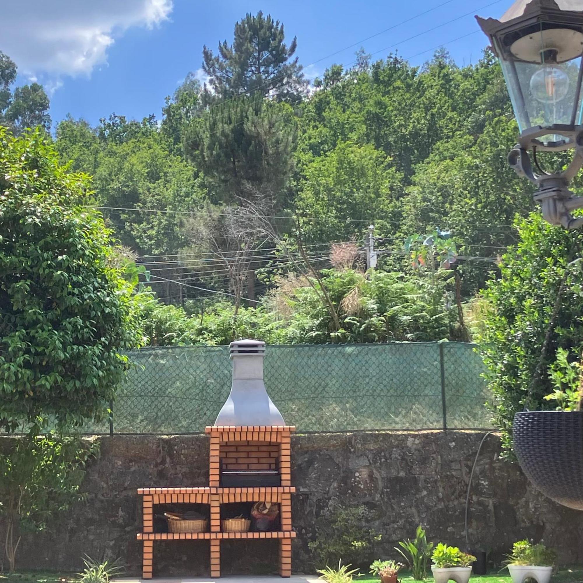 Bergui Guesthouse - Em Guimaraes Desde 2017 Exterior foto